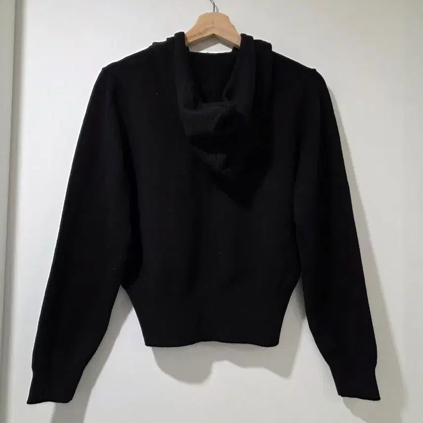 [BUNJANG] General Idea Black Hooded Knit Zip-up (Size S) / 제너럴아이디어 블랙 후드 니트 집업 S사이즈