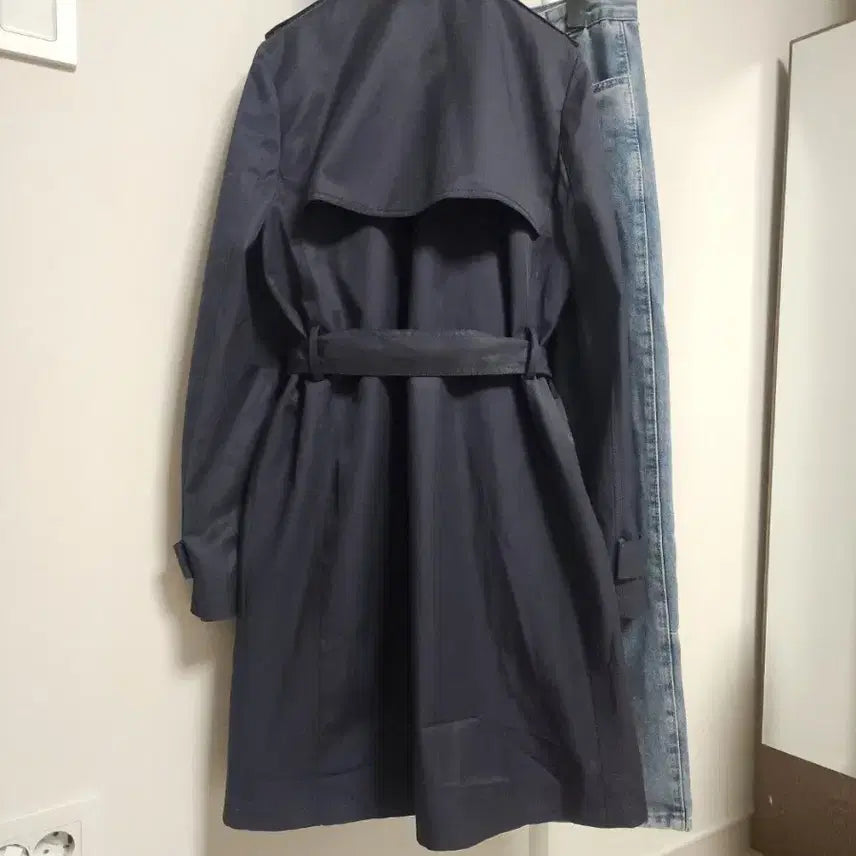 [BUNJANG] LIST Double Breasted Trench Coat - Navy / 리스트 LIST 더블 봄 트렌치코트 네이비
