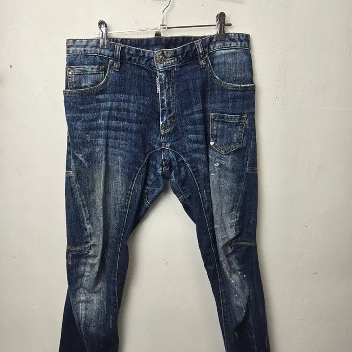 [BUNJANG] Dsquared2 Washed Denim Jeans / 디스퀘어드2 워싱 데님 청바지