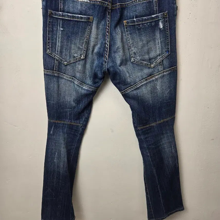 [BUNJANG] Dsquared2 Washed Denim Jeans / 디스퀘어드2 워싱 데님 청바지