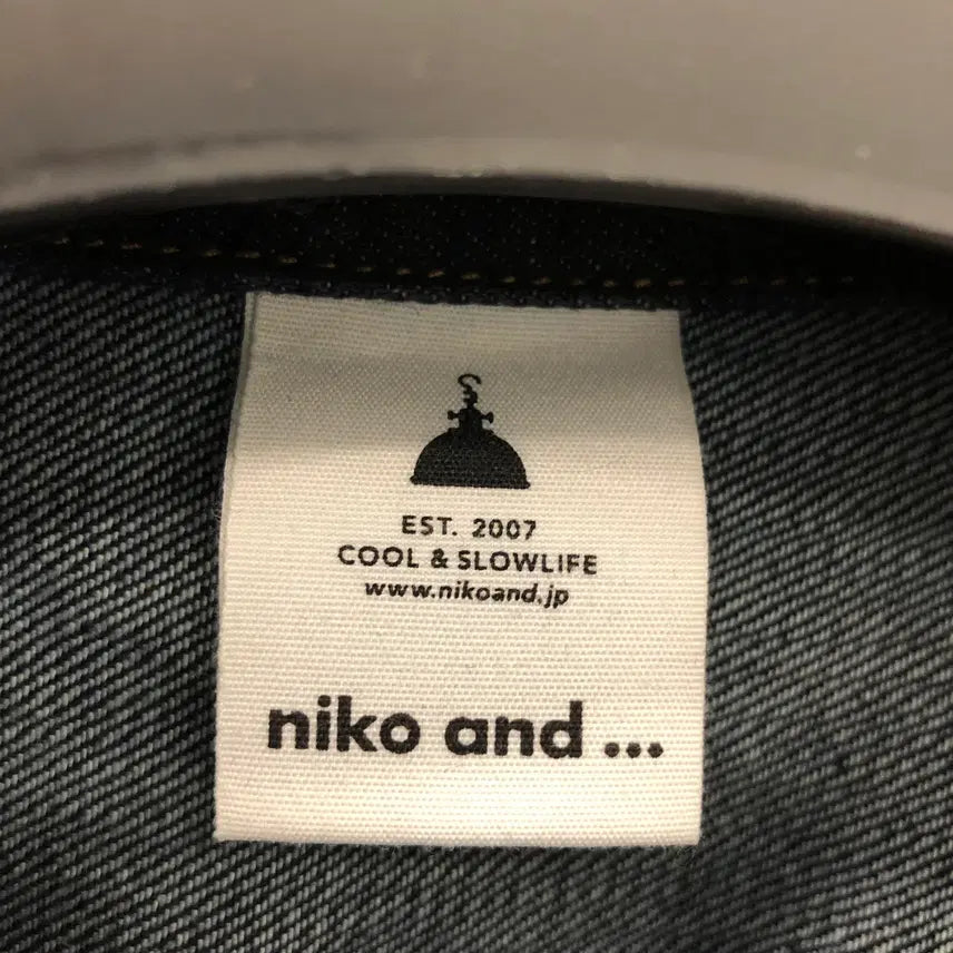 [BUNJANG] Niko and Denim Trucker Jacket / niko and 니코앤드 진청 트러커자켓 55