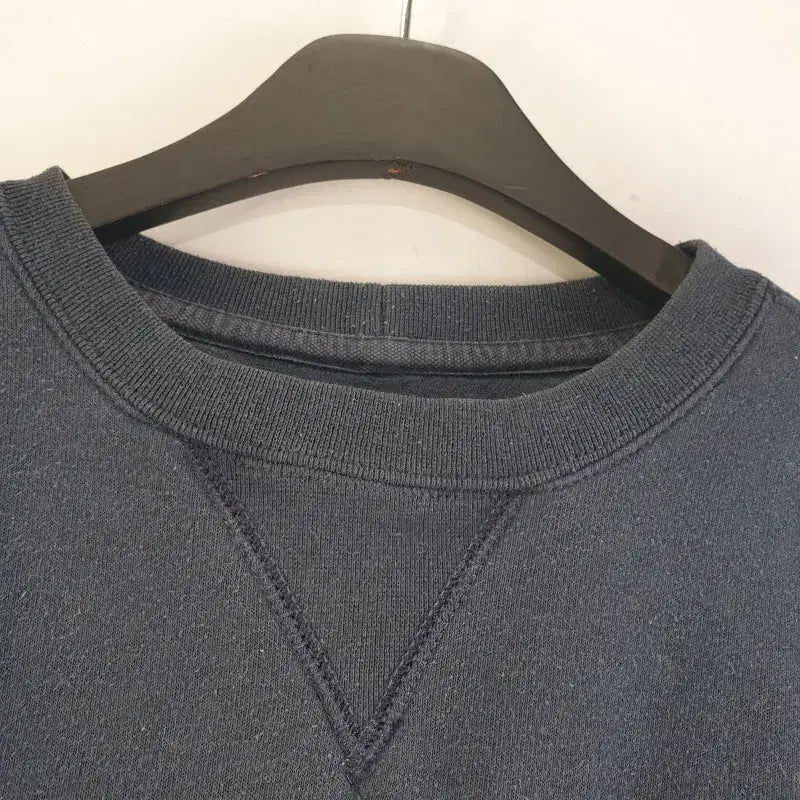 [SOLD OUT] 칼하트 남성M 네이비 CREW 맨투맨 M5751