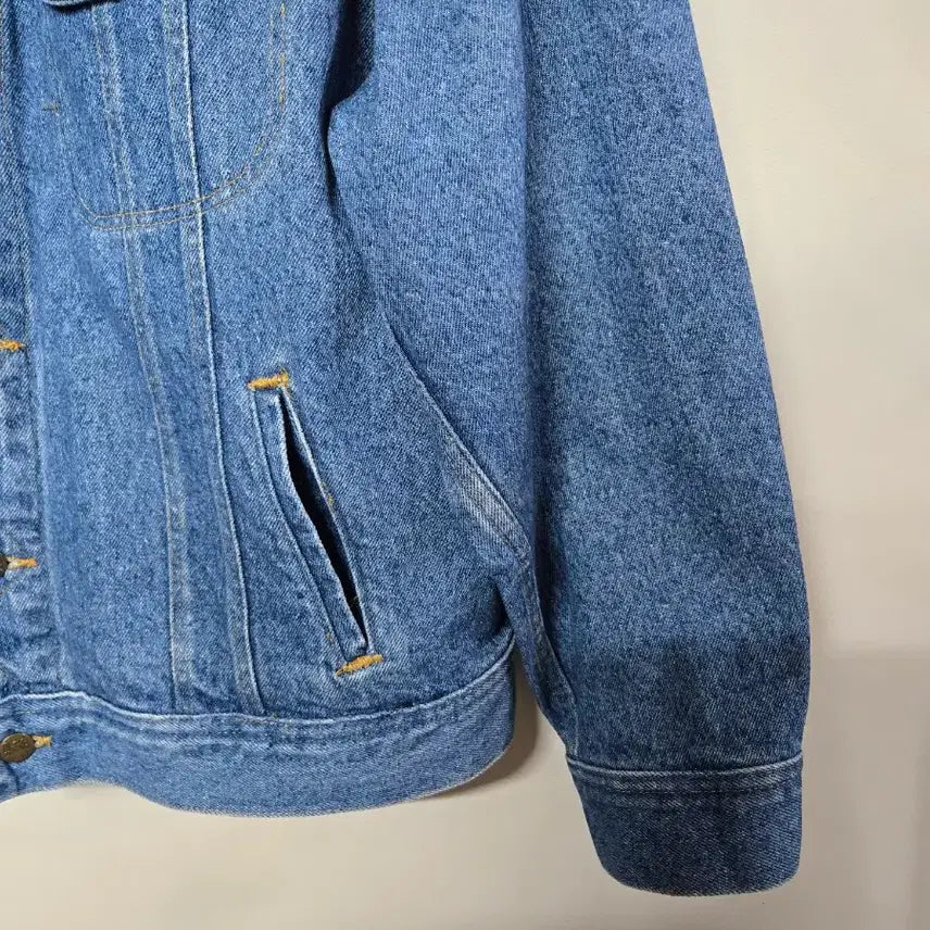 [BUNJANG] Lee USA Denim Trucker Jacket L / Lee 데님 라이더스 트러커 USA 청자켓 L
