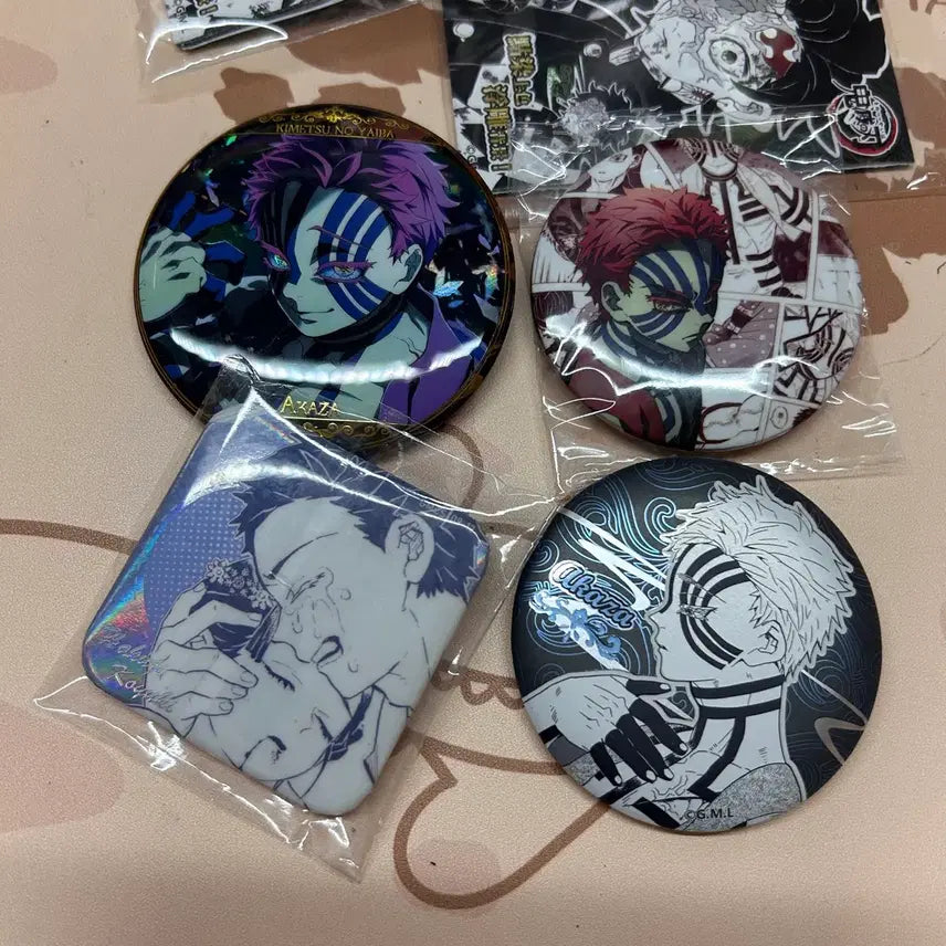 [BUNJANG] Demon Slayer Akaza Badge Bundle Set / 미사용 일괄가격  귀멸의칼날 akaza 뱃지 아카자