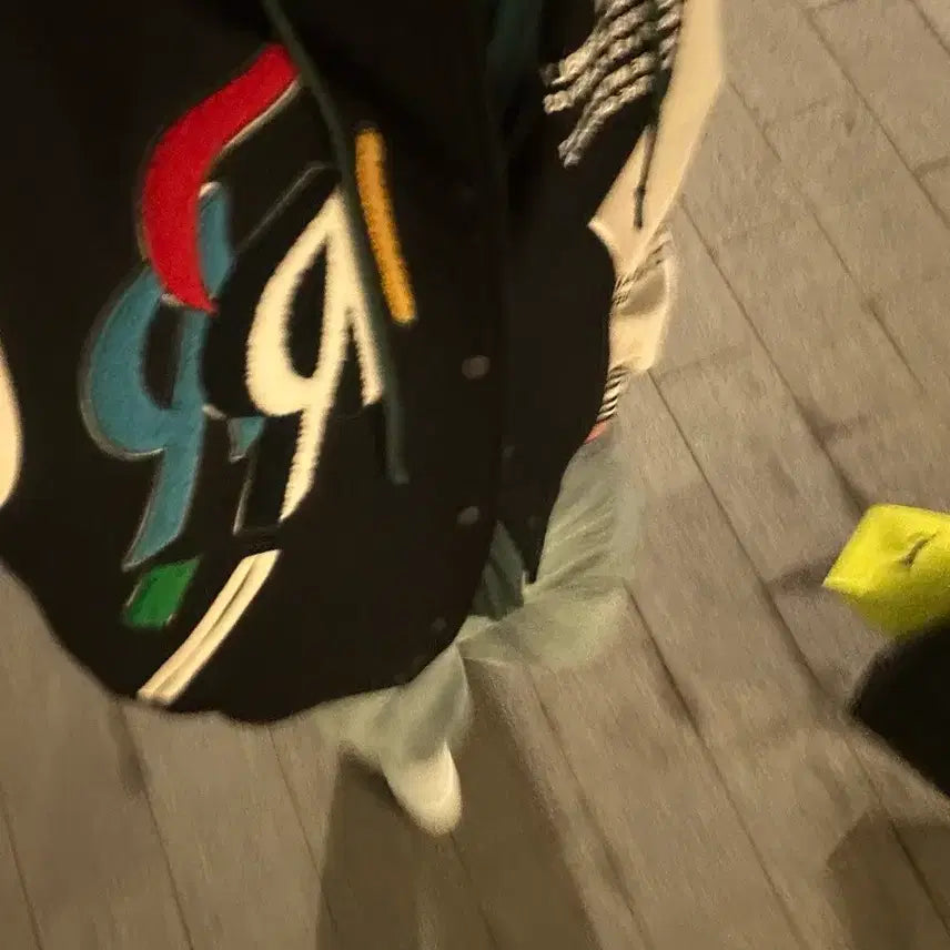 [BUNJANG] Represent Wonbin Varsity Jacket / 리프레젠트 바시티