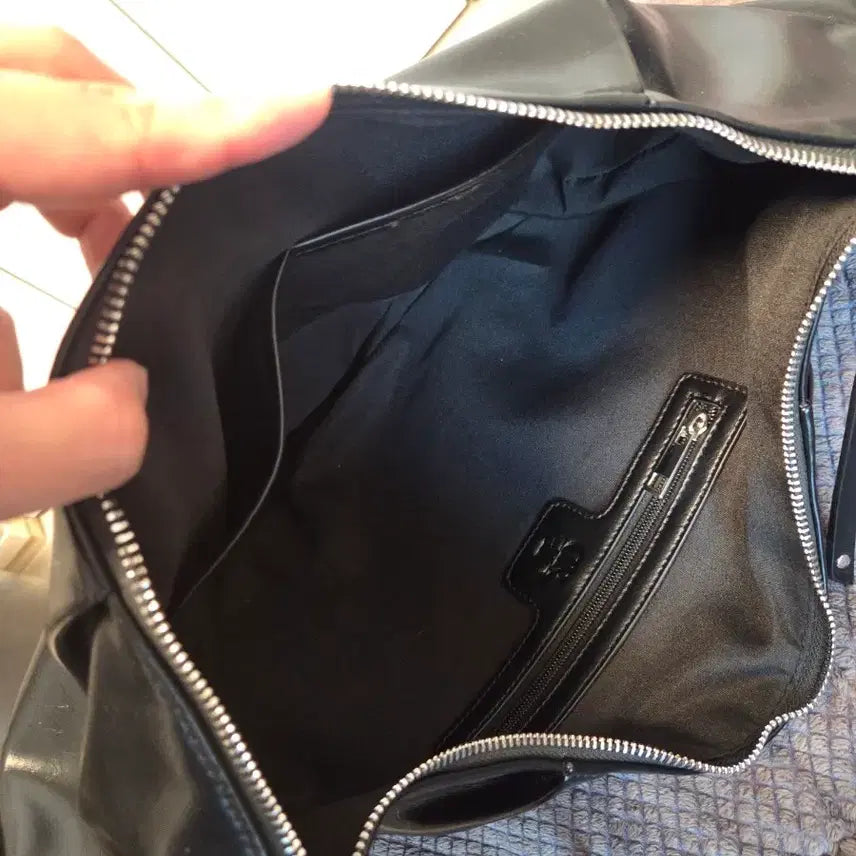 [BUNJANG] Drawfit Hobo Leather Crossbody Bag / 드로우핏 호보 레더 크로스백 블랙