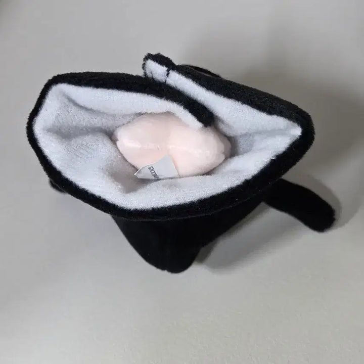 [SOLD OUT] 괴담출근 팝업 백사헌 5cm 인형 판매 백사헌 인형 5깅