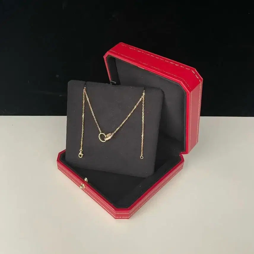 [SOLD OUT] 까르띠에 러브링 다이아 목걸이 로즈골드