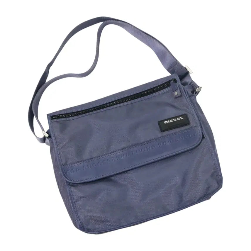 [BUNJANG] DIESEL Vintage Pocket Logo Nylon Messenger Bag / DIESEL 디젤 빈티지 포켓 로고 나일론 크로스 메신저 백