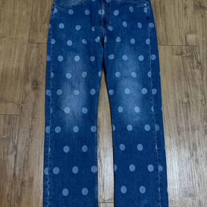 [BUNJANG] Burberry Straight Fit Polka Dot Wash Jeans / [30]버버리 스트레이트 핏 폴카 도트 진 데님팬츠