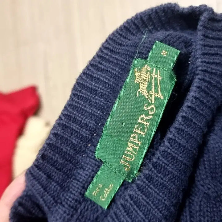 [BUNJANG] Jumpers Vintage Navy Cable Knit Sweater (105) / 90s Jumpers 빈티지 네이비 꽈배기 니트(105)