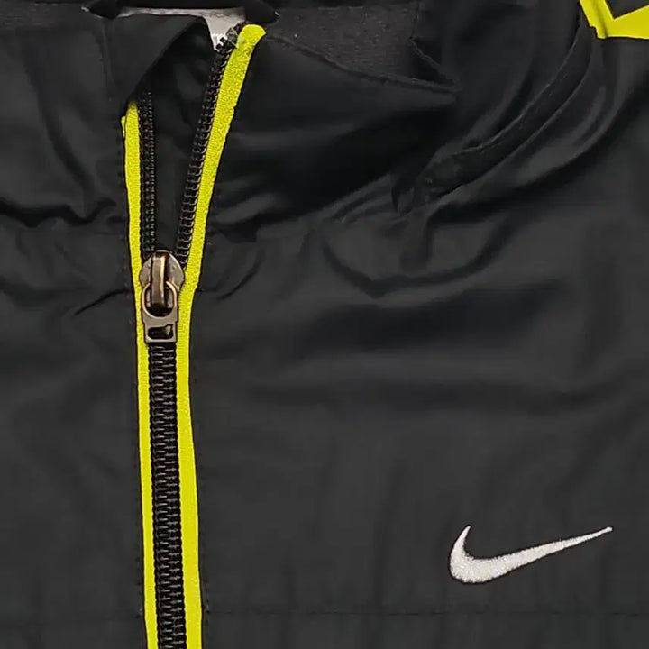 [BUNJANG] Nike FIT STORM Old School Windbreaker Jacket L / 나이키 올드스쿨 바람막이 L