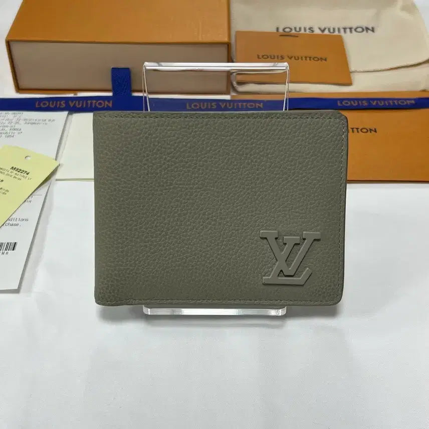 [SOLD OUT] [정품] 루이비통 에어로그램 멀티플월릿 반지갑 그레이