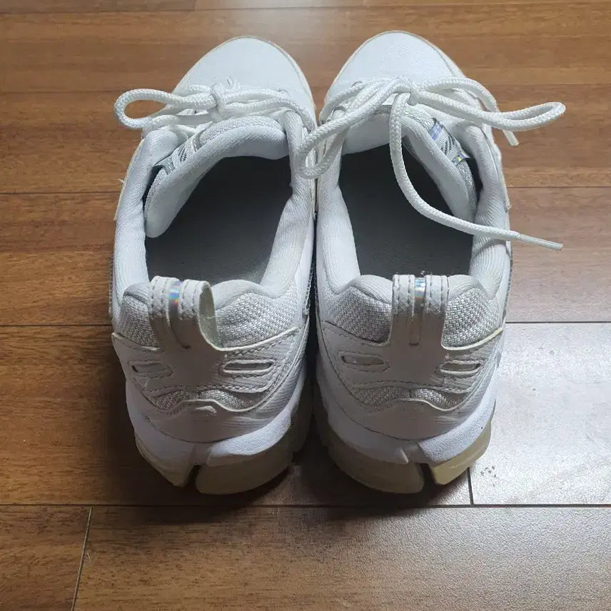[BUNJANG] Asics Gel Kayano 28 White 235mm Running Shoes / 아식스 젤카야노 28 화이트 235mm