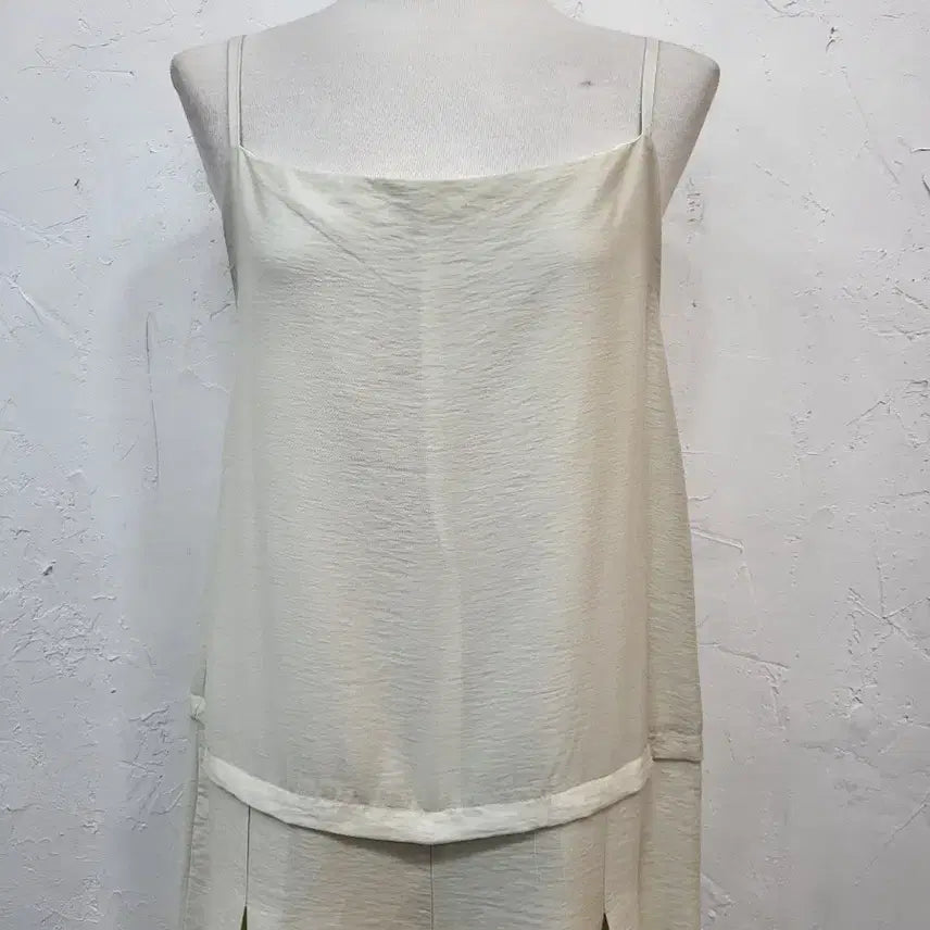 [SOLD OUT] 나시점프슈트 F