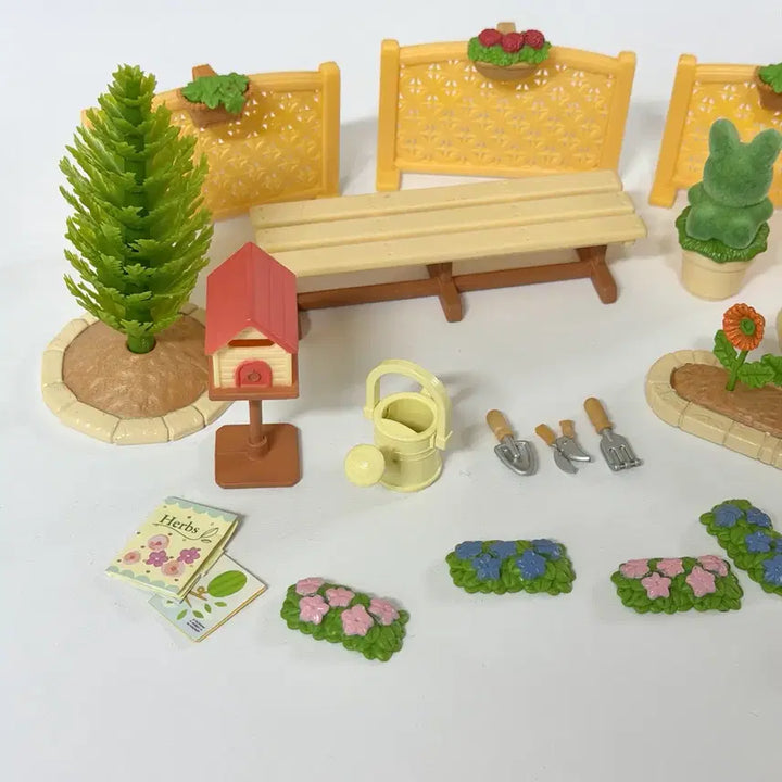 [BUNJANG] Sylvanian Families Old Garden Special Garden Set / 실바니안 올드 가든 스페셜 정원 세트