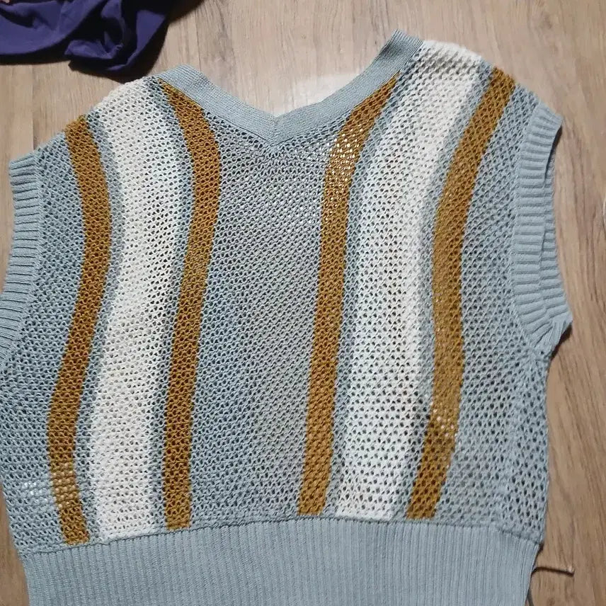 [BUNJANG] Knit Vest / 새상품.니트 베스트