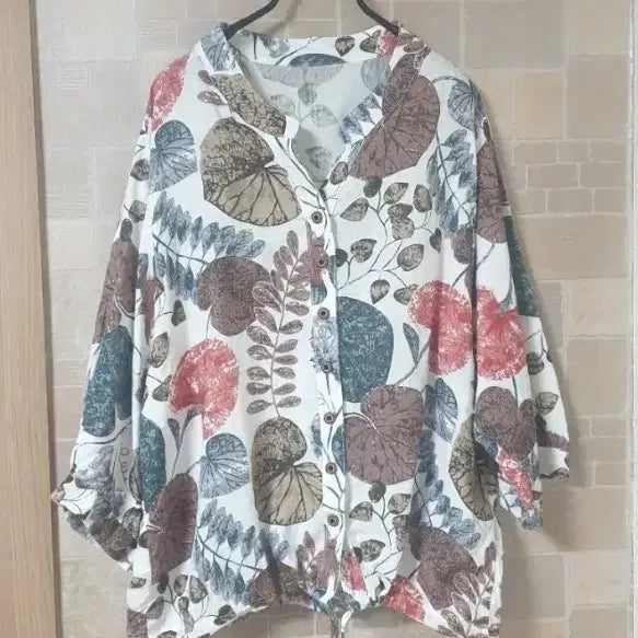 [BUNJANG] Floral Leaf Blouse / 여성 플라워나뭇잎남방(새옷)