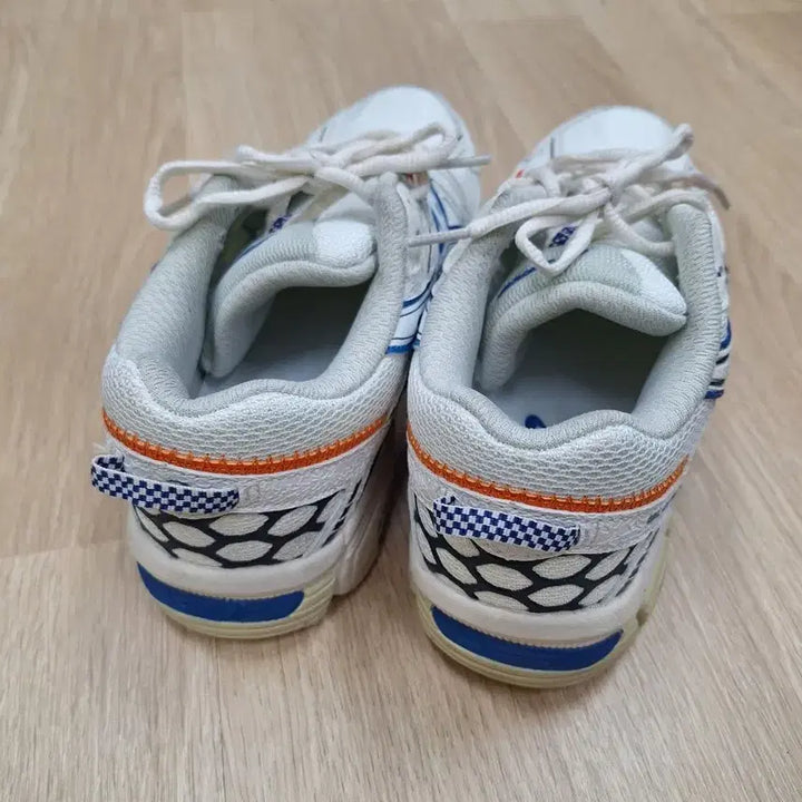 [BUNJANG] Asics Gel-Kahana 8 (260mm) Running Shoes / 아식스 젤 카하나 8  1011B109  (260size)