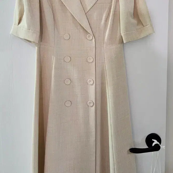 [BUNJANG] Kenneth Lady Double Button Beige Dress / 케네스레이디 더블버튼 베이지 원피스 새제품 팝니다