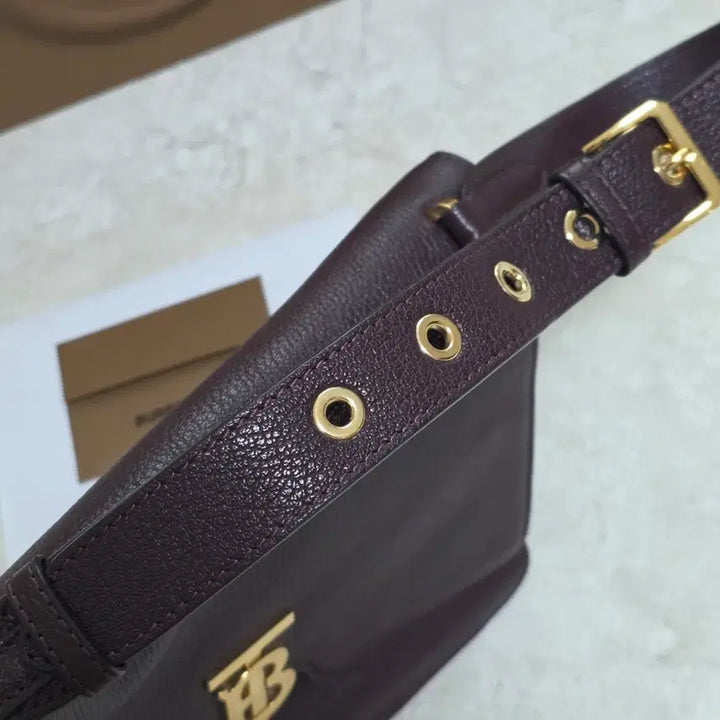 [SOLD OUT] 버버리 정품 TB 앨리스 숄더백