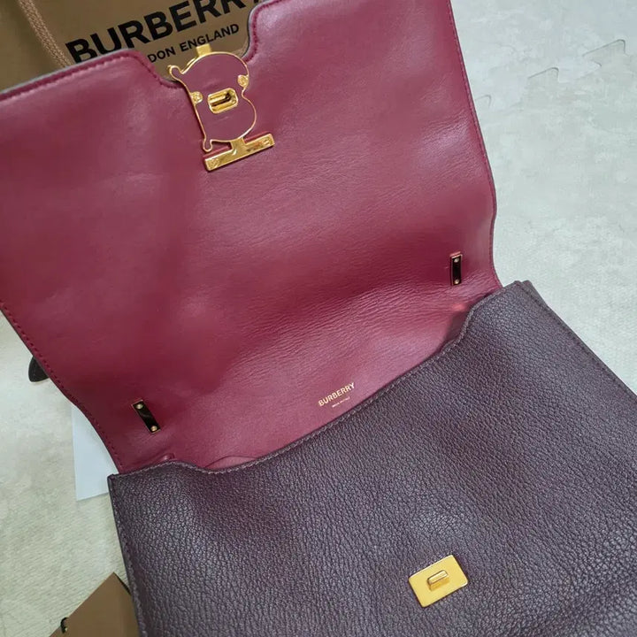 [SOLD OUT] 버버리 정품 TB 앨리스 숄더백