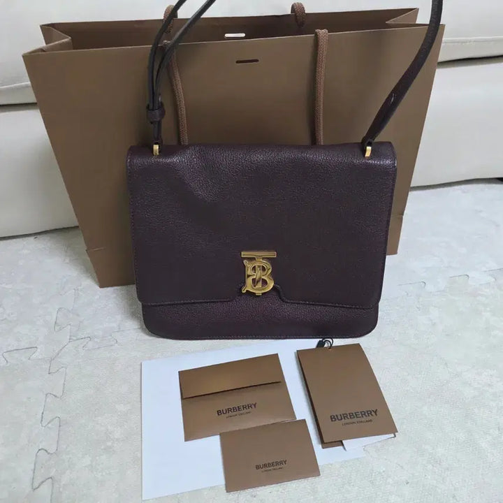 [BUNJANG] Burberry TB Alice Shoulder Bag Medium Deep Claret / 버버리 정품 TB 앨리스 숄더백