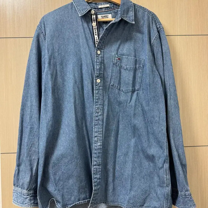 [BUNJANG] Tommy Jeans Relaxed Fit Denim Shirt / 타미진스 데님 셔츠 릴렉스드 핏