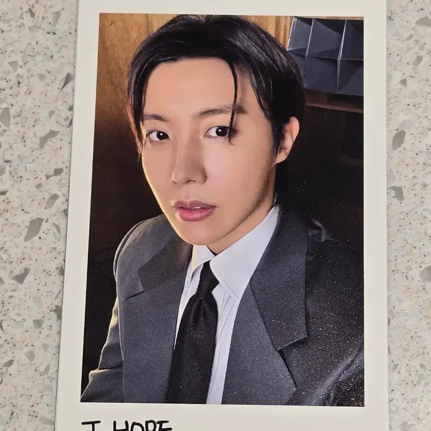 [BUNJANG] BTS J-Hope Deluxe Vinyl Photocard / 방탄소년단 BTS 디럭스바이닐포카 제이홉