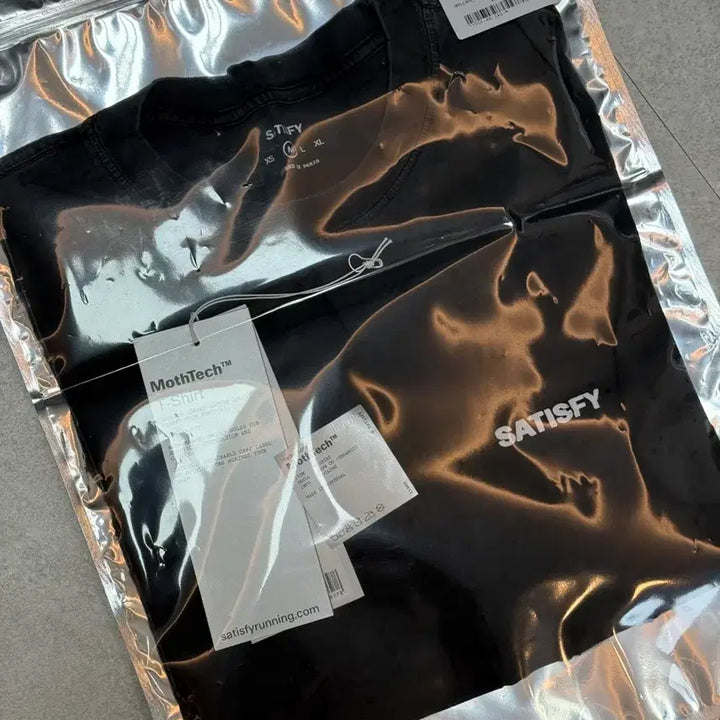 [SOLD OUT] 세티스파이 모스테크 Aged black M / White M