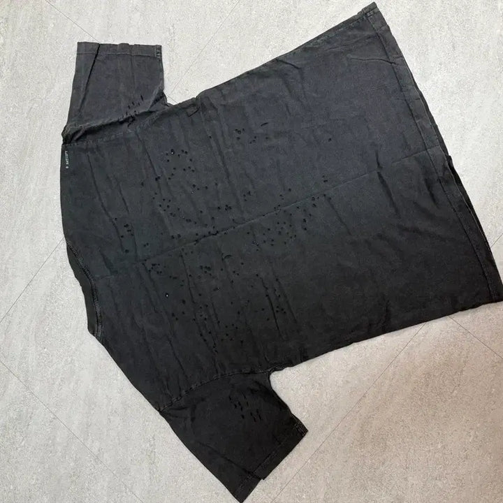[SOLD OUT] 세티스파이 모스테크 Aged black M / White M