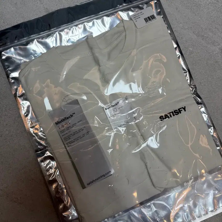 [SOLD OUT] 세티스파이 모스테크 Aged black M / White M