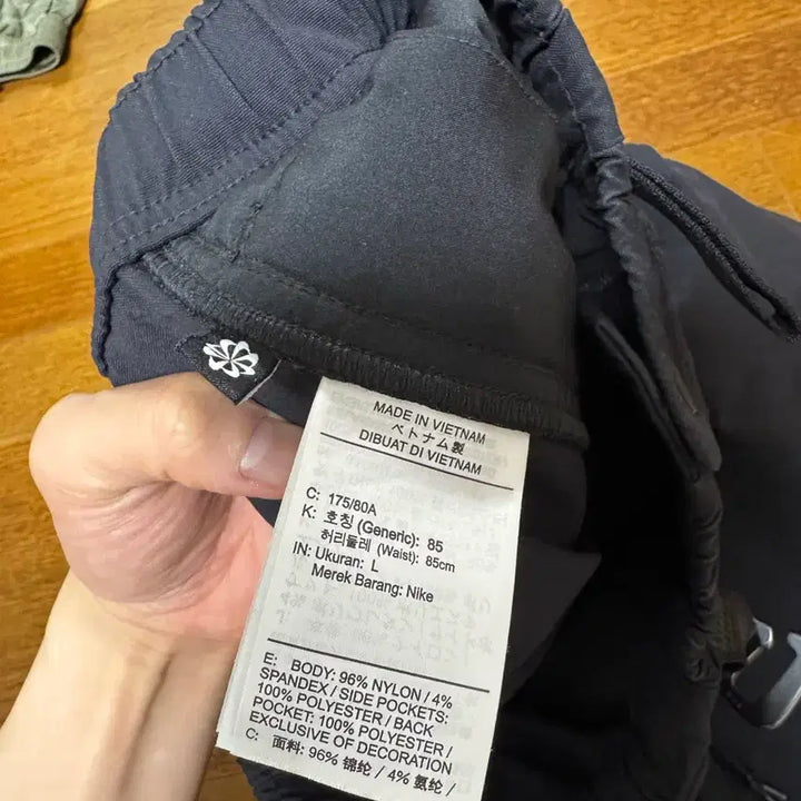 [SOLD OUT] 나이키 acg 카고쇼츠 블랙 아시아 L