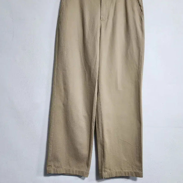 [SOLD OUT] 무신사스텐다드2024캐주얼 와이드 배기팬츠32