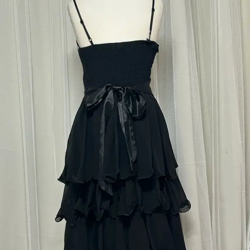 [BUNJANG] Jk2 Rhinestone Embellished Frill Layered Dress / Jk2 갸루깔 뒷리본 큐빅 프릴레이어드 원피스