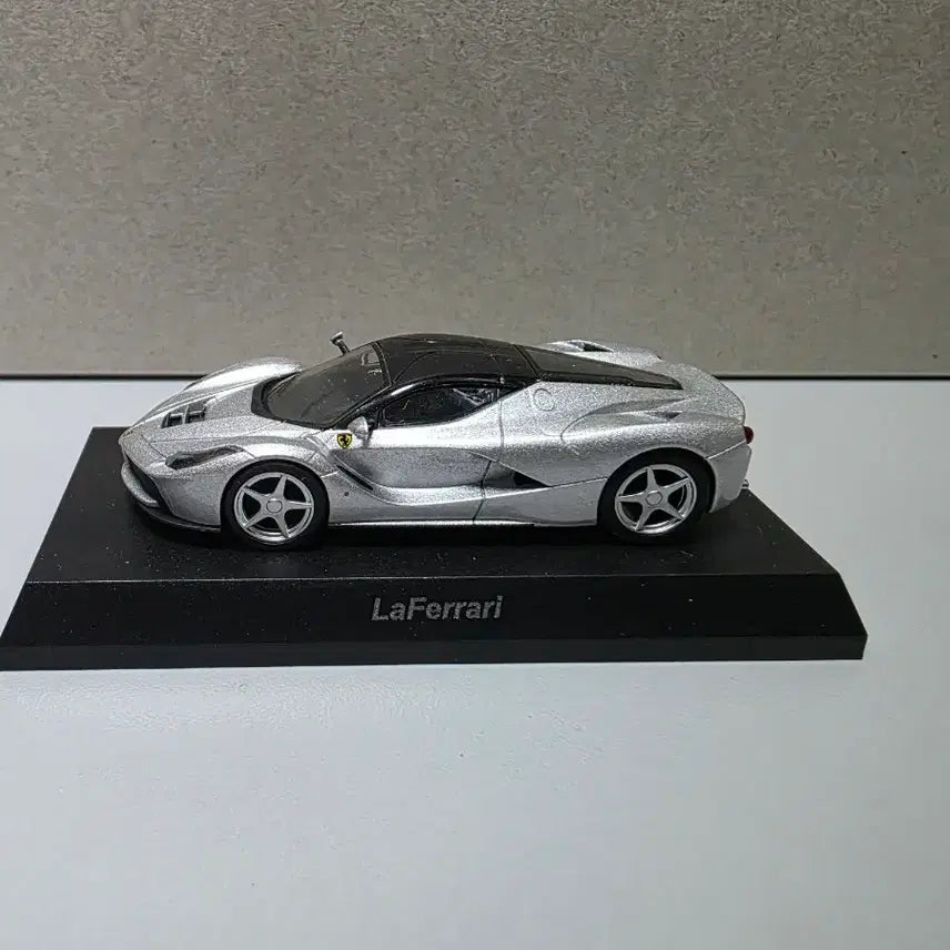 [BUNJANG] Kyosho LaFerrari Diecast Model / 할인 1/64 다이캐스트 교쇼 라페라리
