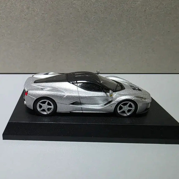 [BUNJANG] Kyosho LaFerrari Diecast Model / 할인 1/64 다이캐스트 교쇼 라페라리