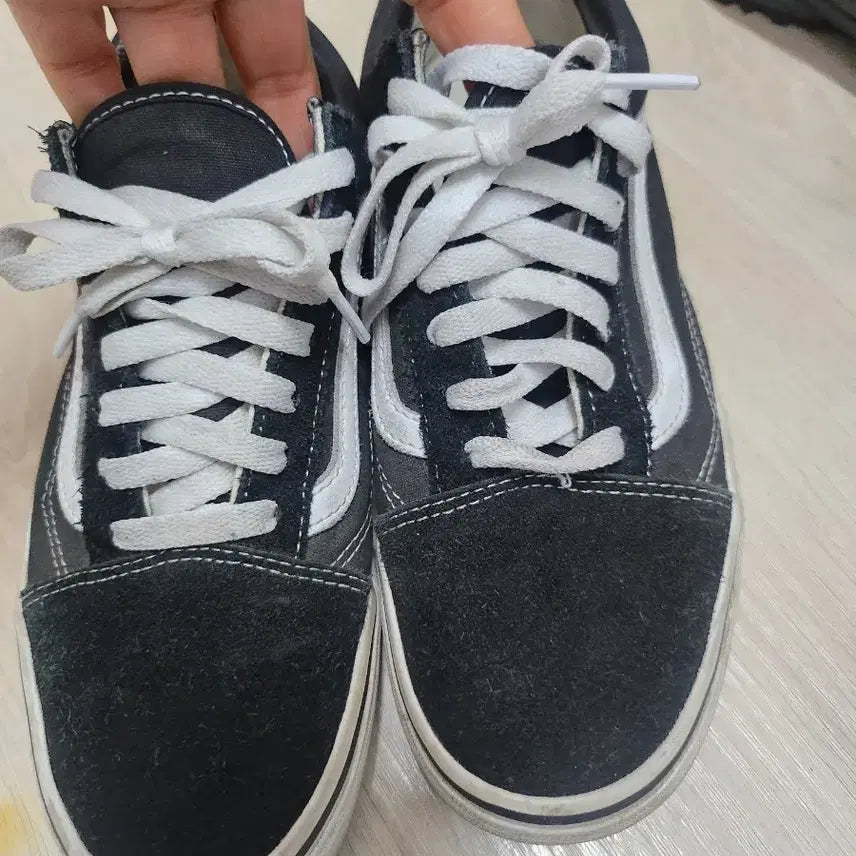 [BUNJANG] Vans Old Skool Shoes (Size 240) / 반스 올드스쿨 235