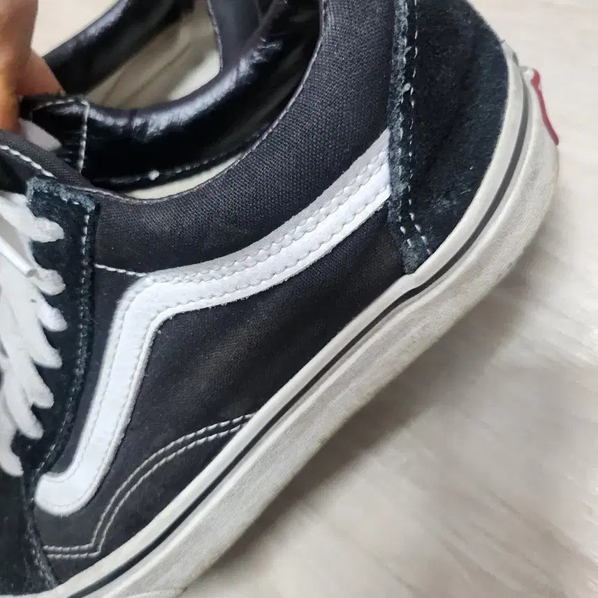 [BUNJANG] Vans Old Skool Shoes (Size 240) / 반스 올드스쿨 235