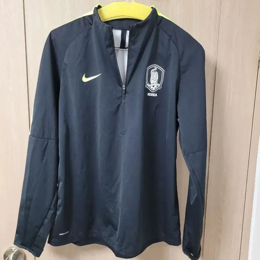 [BUNJANG] Nike Shield National Team Functional Half-Zip Top L90 / 여성)나이키쉴드 국대 기능성 반집업 호칭L90(66정핏 추천)