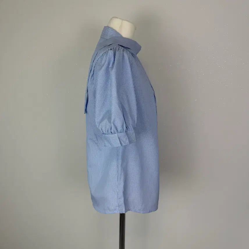 [BUNJANG] Striped Tie Puff Sleeve Blouse / 스트라이프 타이 퍼프 반팔 블라우스 하객룩 출근룩 에이블리 지그재그