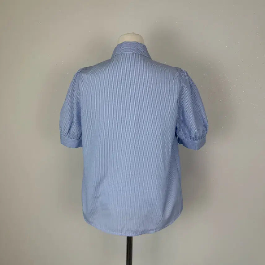 [BUNJANG] Striped Tie Puff Sleeve Blouse / 스트라이프 타이 퍼프 반팔 블라우스 하객룩 출근룩 에이블리 지그재그