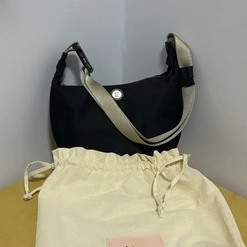 [SOLD OUT] 미닛뮤트 클로웨이스트