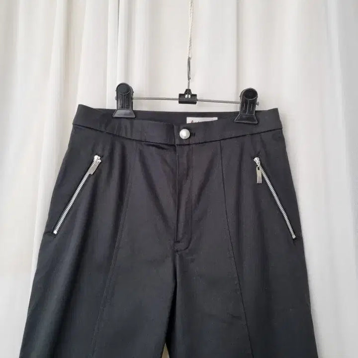 [BUNJANG] Black Zipper Pointed Spandex Pants / 블랙 지퍼 포인트 스판 팬츠