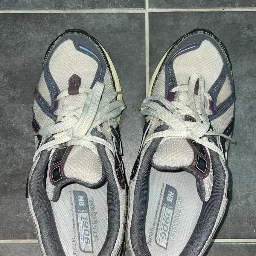 [BUNJANG] New Balance M1906RRA Sneakers (270) / [뉴발란스] M1906RRA (270)