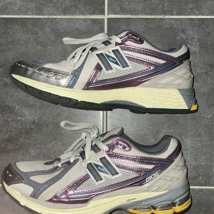 [BUNJANG] New Balance M1906RRA Sneakers (270) / [뉴발란스] M1906RRA (270)