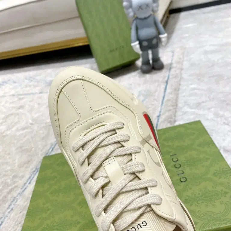 [BUNJANG] Gucci GG Ivory Leather Sneakers (Women&