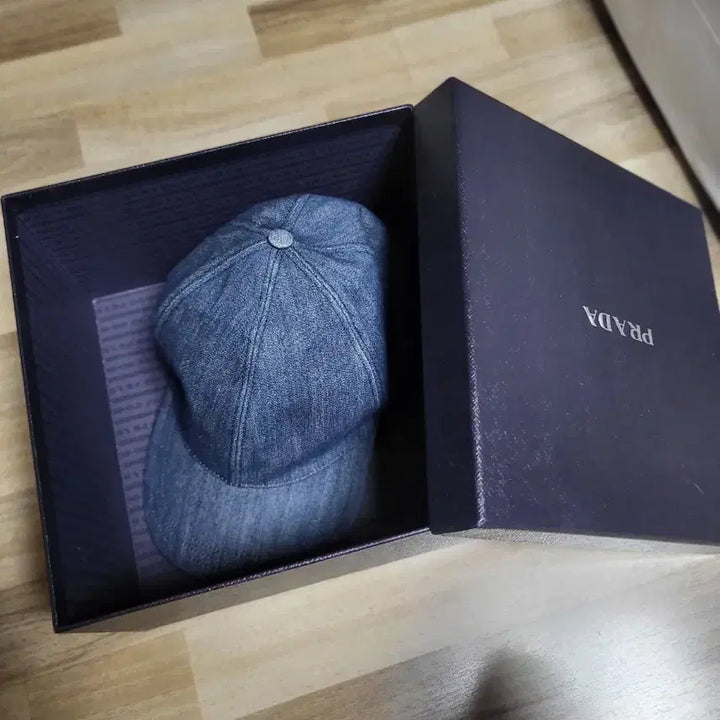 [BUNJANG] Prada Denim Baseball Cap Navy L Size / 프라다 데님 볼캡 네이비 L사이즈