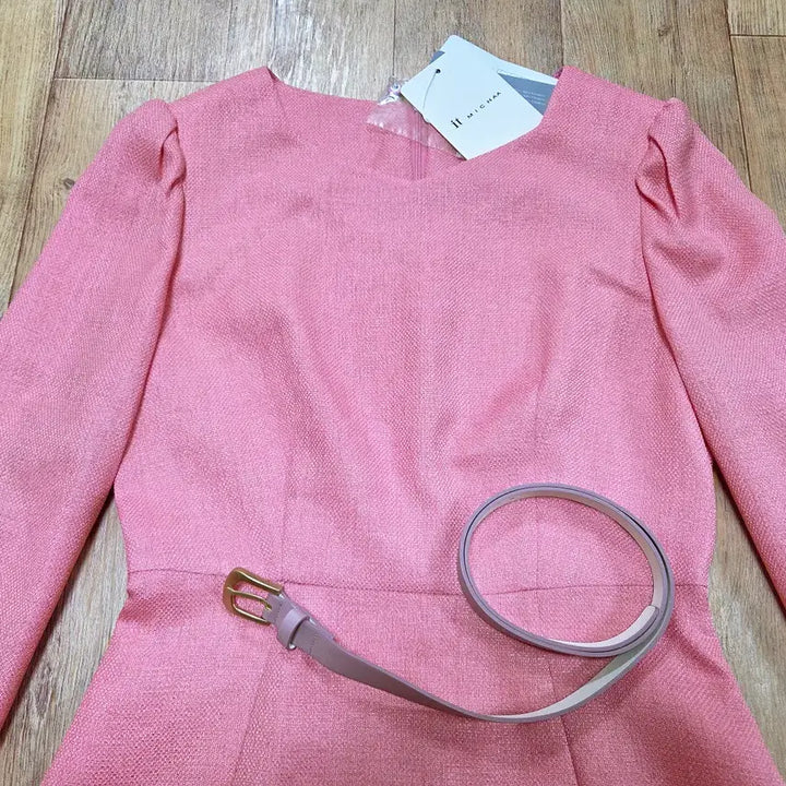 [BUNJANG] It Michaa Feminine Heart Neck Dress / 잇미샤(it michaa) 페미닌 하트넥 원피스 55 새상품