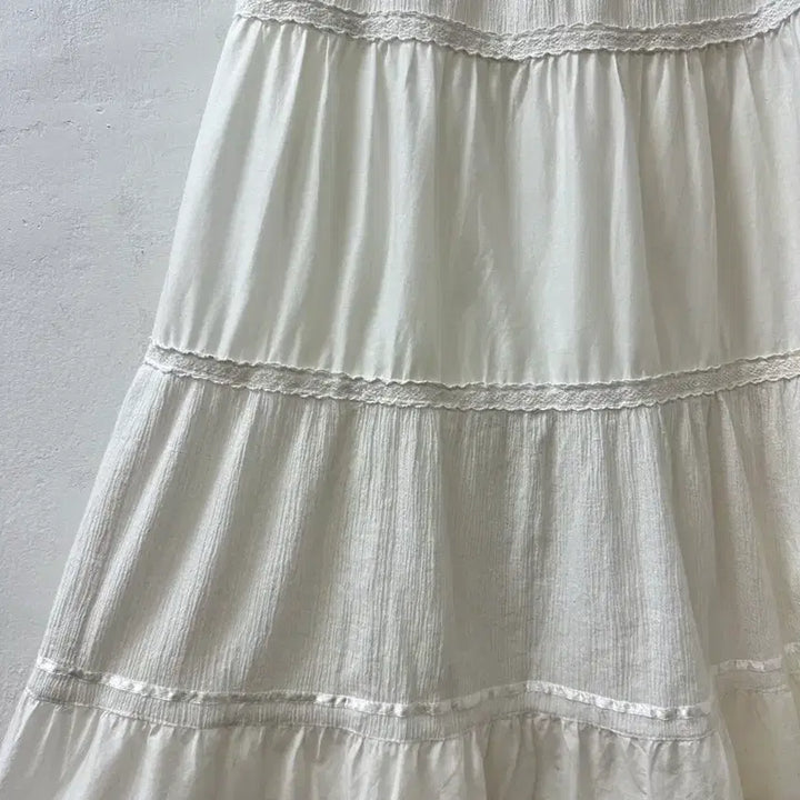 [SOLD OUT] 일본빈티지 코튼100% 화이트 레이스 디테일 티어드 밴딩 롱 스커트